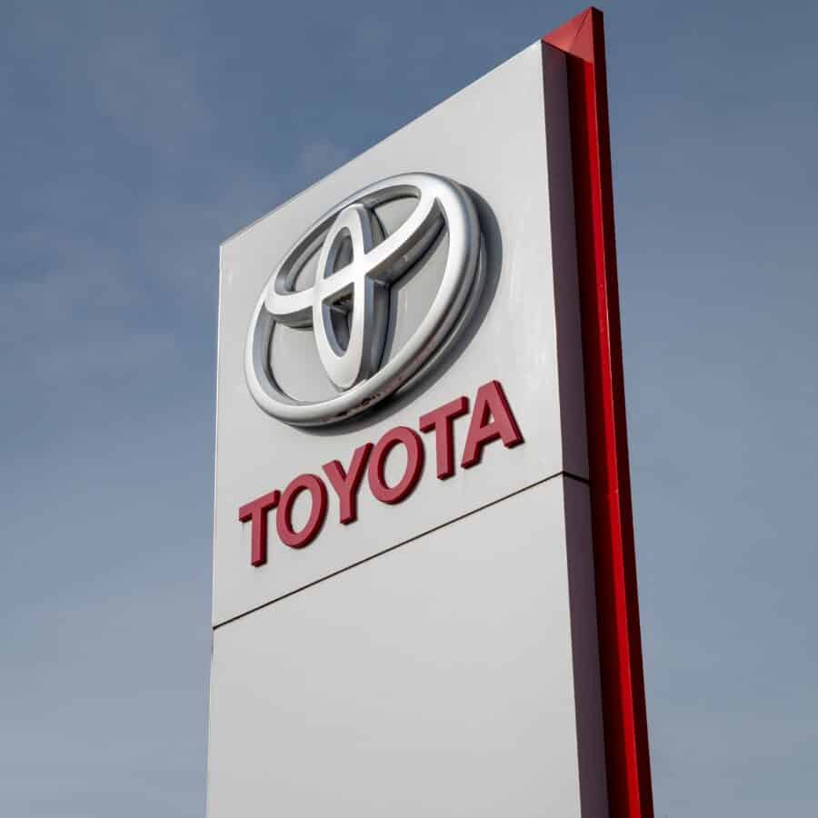 Toyota Emblem Sign